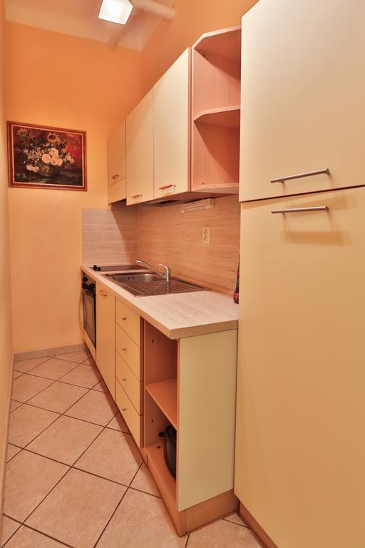 Apartment Na Kozacce 6 Prag Zimmer foto
