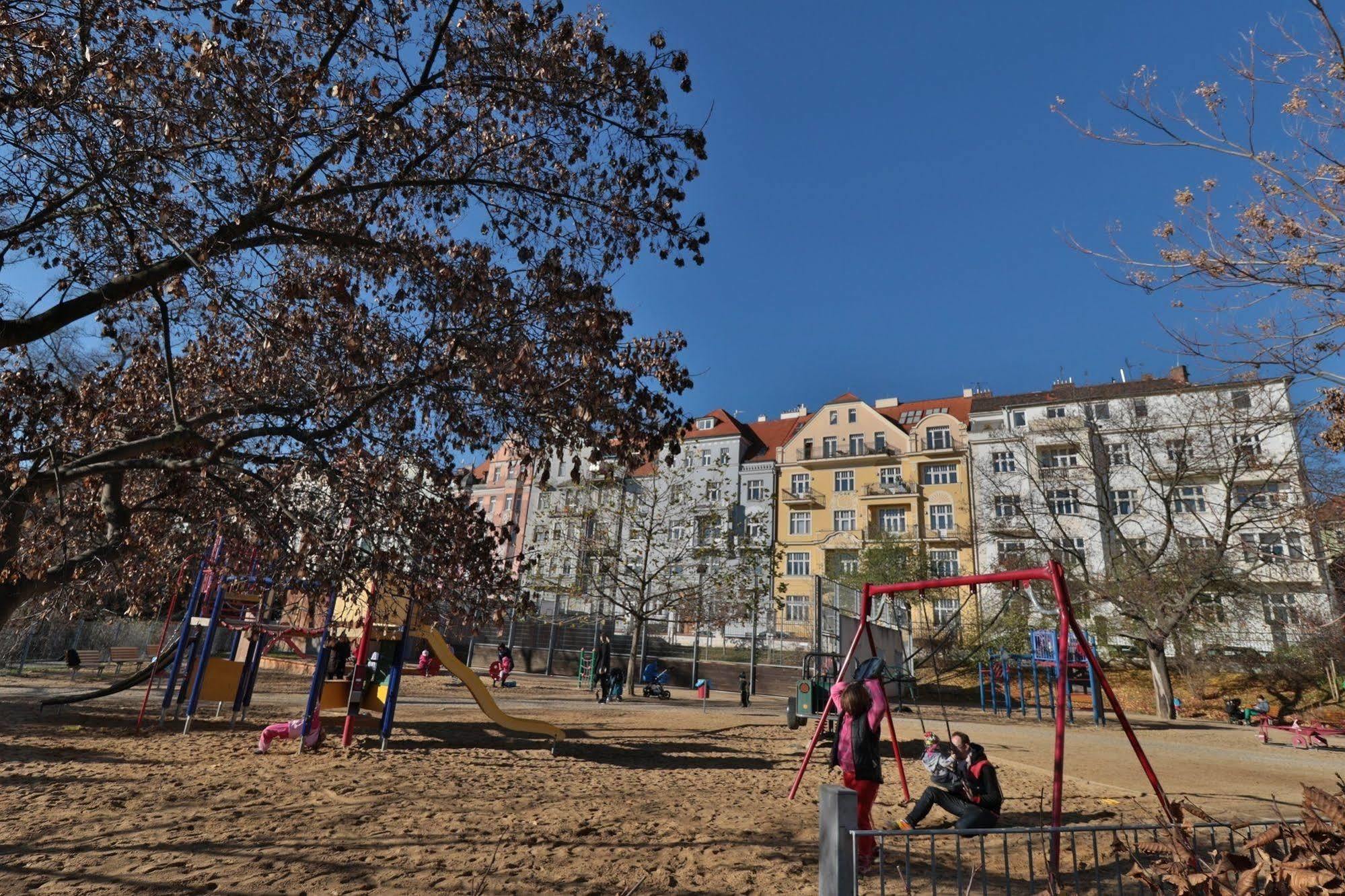 Apartment Na Kozacce 6 Prag Exterior foto